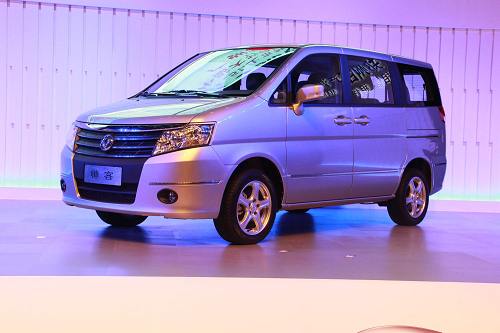 鄭州日產(chǎn)帥客1.5L上市現(xiàn)場(chǎng)